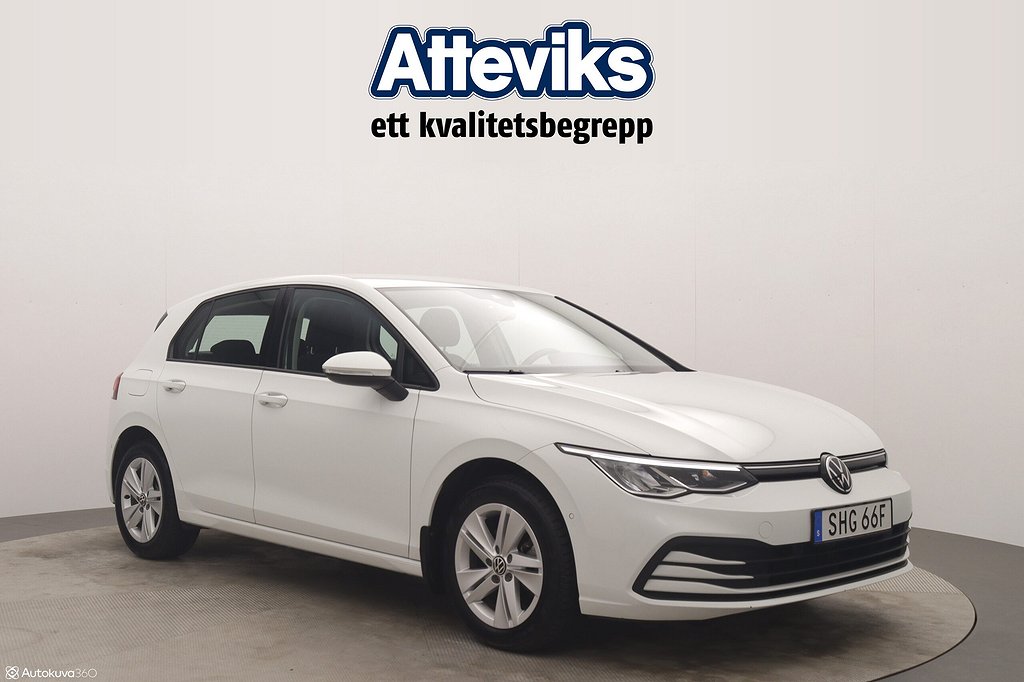 Volkswagen Golf TSI 110hk P-värmare/Sensorer/Carplay