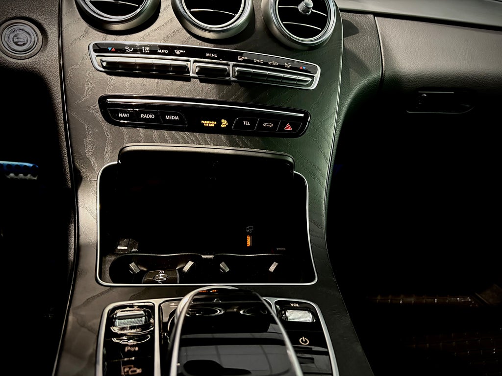Mercedes-Benz C 300 Cabriolet AMG Line Digital Cokpit - bild 10
