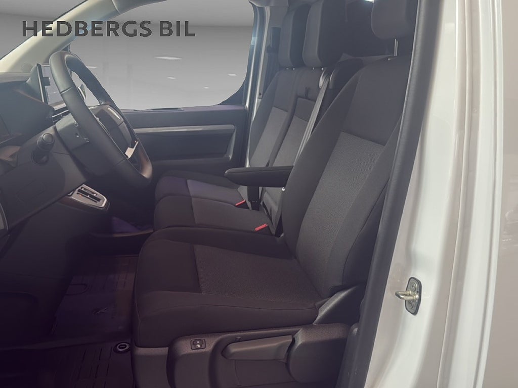 Peugeot Expert 2.2 BlueHDi PLUS 150 AUT  L3 thumbnail