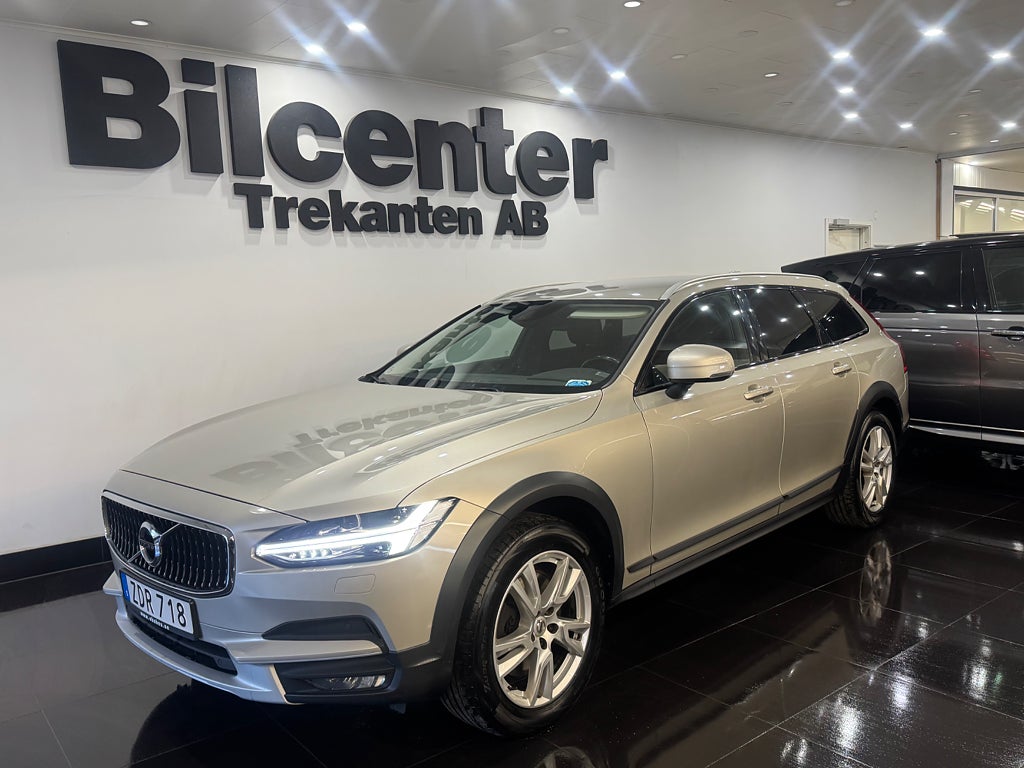Volvo V90 Cross Country D4 AWD Geartronic Pro Euro 6 Drag 