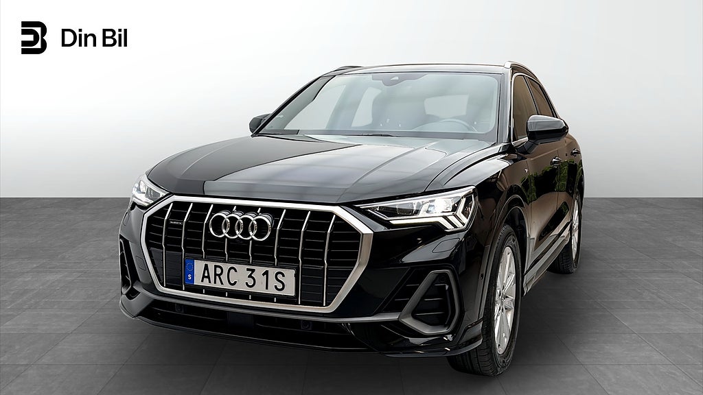 Audi Q3 40 TFSI 190HK S-Line P-Värmare Drag