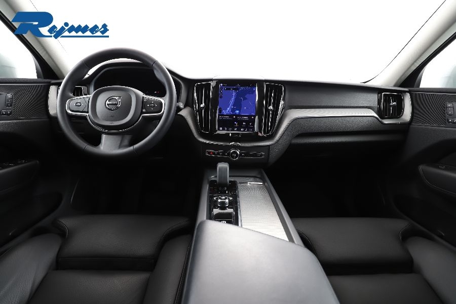 Volvo XC60 2023, kuva 2/67