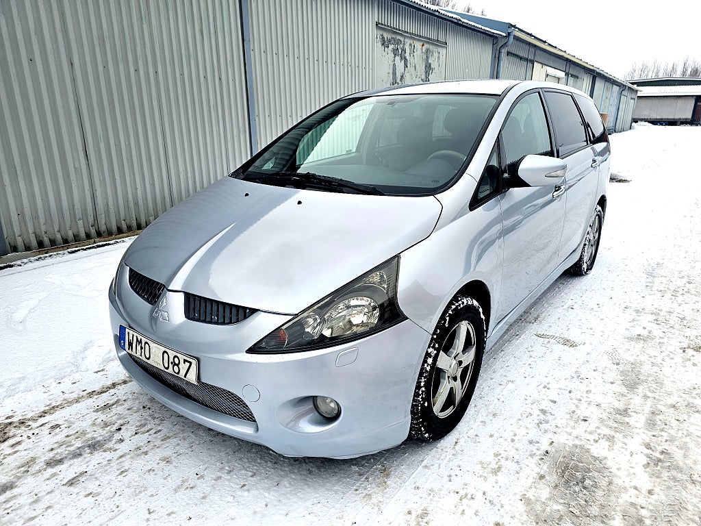 Mitsubishi Grandis 7-seater 2.4 MIVEC INVECS-II Ny besiktat 
