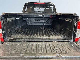 Nissan Navara 2.3 dCi 4WD Drag Kamera Farthållare Kamkedja ISOFIX