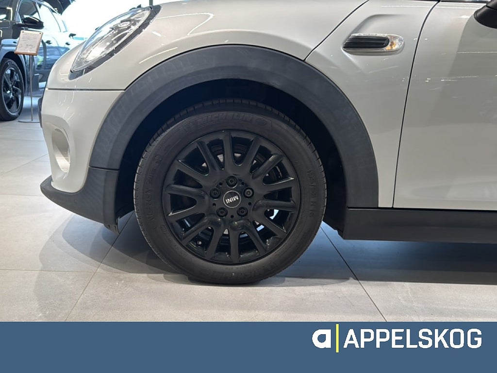 Bild på MINI Cooper Pepper 136 hk |RÄNTA 3,99%|V-HJUL INGÅR|