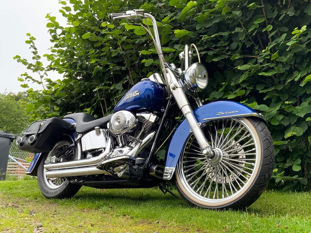 Harley-Davidson Deluxe Softail FLSTNI cholo HÖSTPRIS