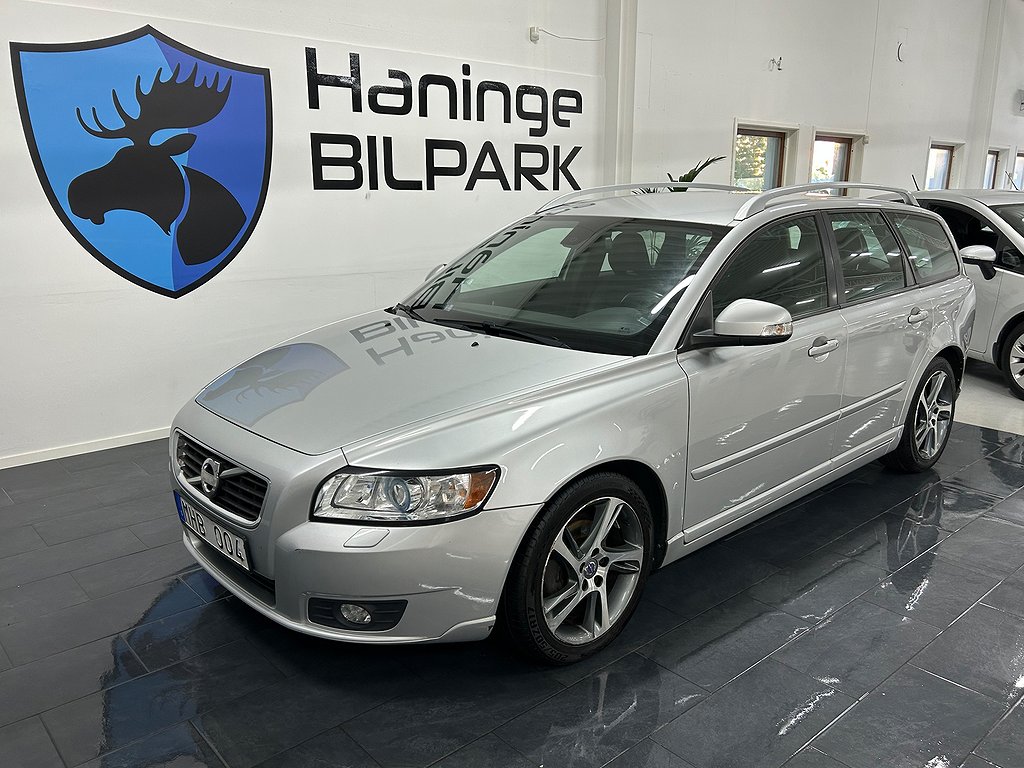 Volvo V50 D2 Momentum/SUPERDEAL 3,95%/DRAG/NYSERV/MULTIFUNKTIONSRATT 