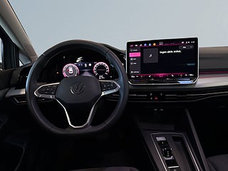Volkswagen Golf 1.5 eTSI DSG Life S&v-hjul/Kamera/AdaptivFart/Carplay – bild 8