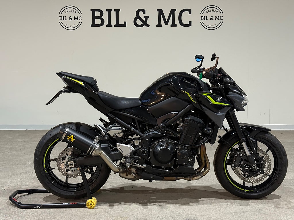 Kawasaki Z900 Nyskick 8 mil  Arrow 0kr insats 