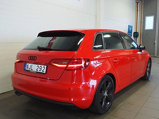 Halvkombi Audi A3 7 av 19