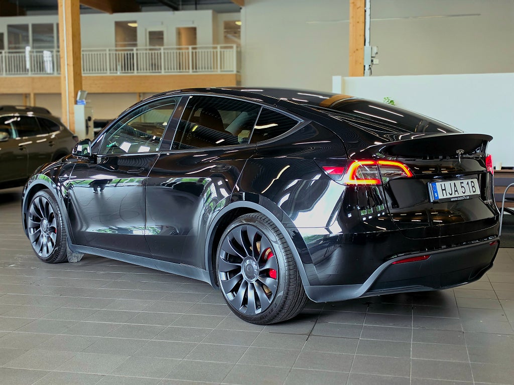 Tesla Model Y Performance