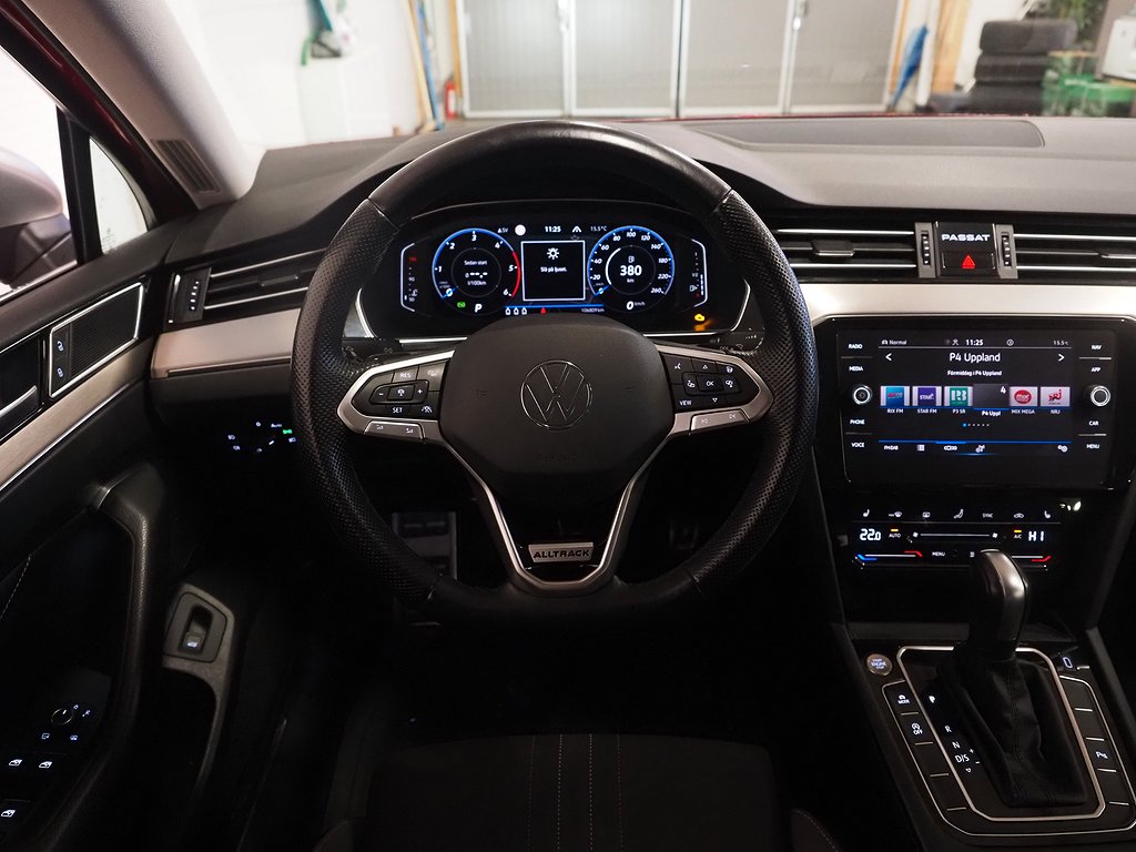 Volkswagen Passat Alltrack TDI 200hk 4M Drag|D-värm|Cockpit 2022