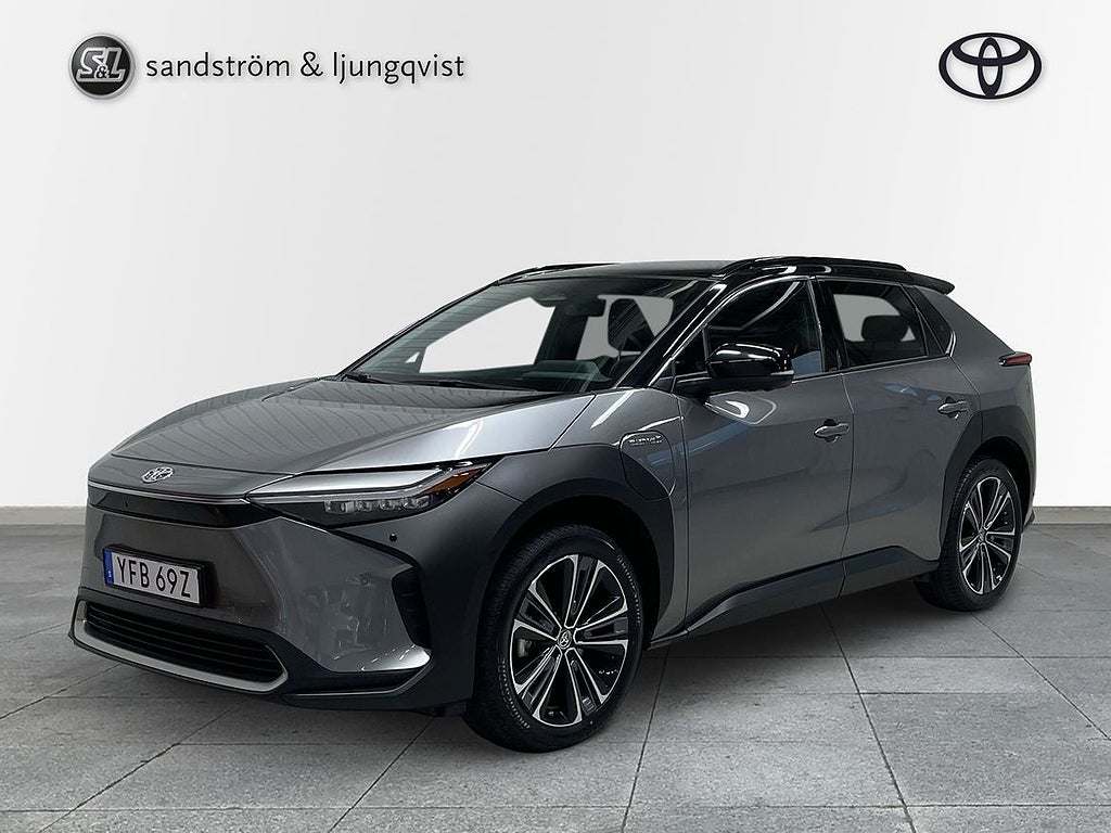 Toyota bZ4X AWD EXECUTIVE 20 ALUFÄLGAR PANORAMAGLASTAK B