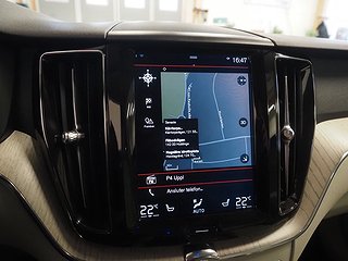 SUV Volvo XC60 22 av 26