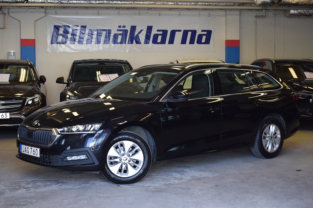 Skoda Octavia Kombi 2.0 TDI Ambition CARPLAY/RATTVÄRM/PDC/S&V