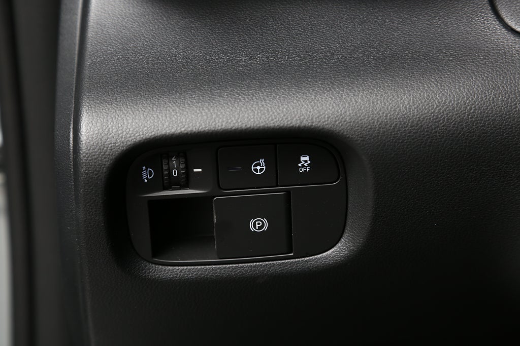 Hyundai Inster 49kWh Advanced 370 km Värmepump FD. demobil 2025