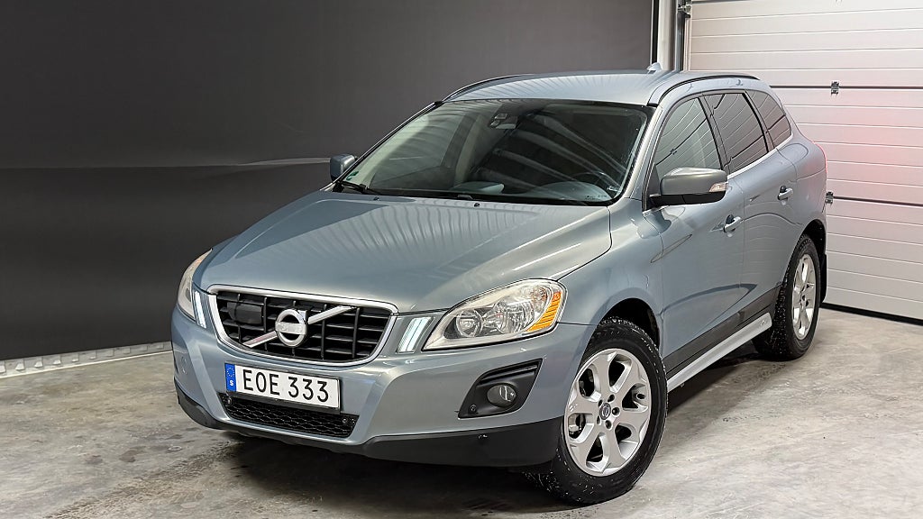 Volvo XC60 D5 AWD Momentum | Adaptiv farthållare | MoK