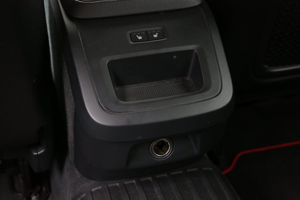 Volvo V90 Cross Country D5 AWD 235hk Adv Edition Aut Navi Kamera VOC D 2019