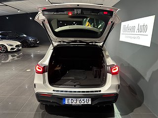 SUV Mercedes-Benz EQA 12 av 12