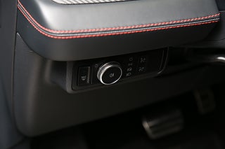 SUV Ford Mustang Mach-E 16 av 22