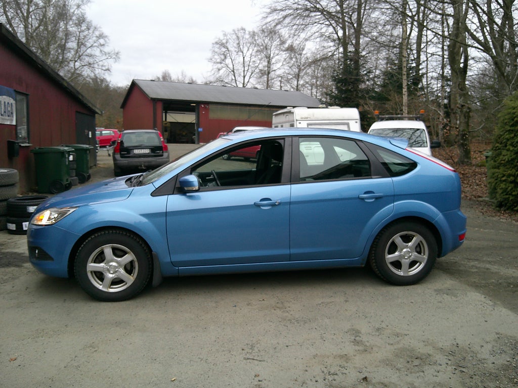 Ford Focus 5-dörrars 1.8 Flexifuel Titanium Euro 4