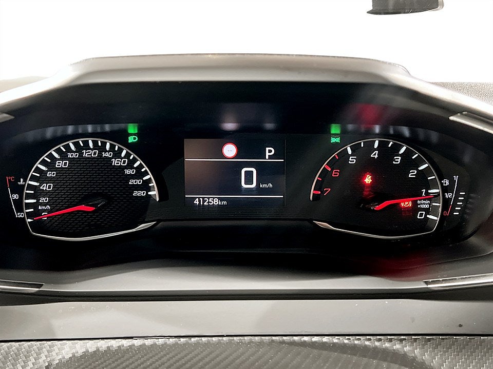 Bild på Peugeot 2008 Active 1.2 PT 130hk Aut - B-KAMERA,P-SENSORER,CARPLAY