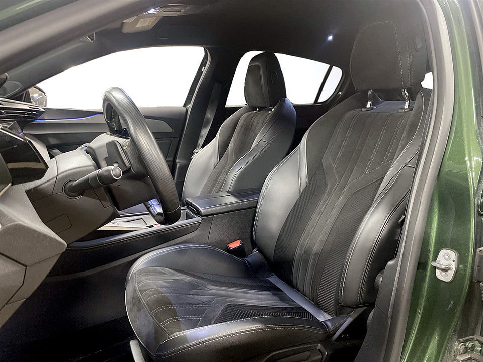 Bild på Peugeot 308 5D GT Hybrid 225hk Aut - B-KAMERA, CARPLAY