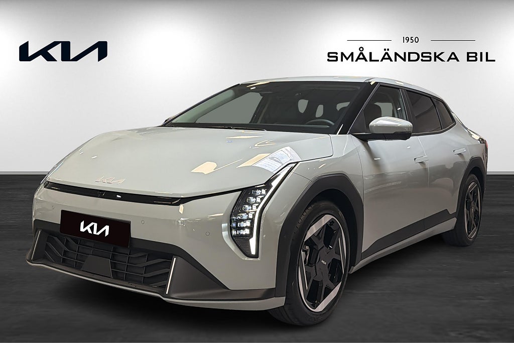 Kia EV4 Plus FWD Long Range Fastback *Kampanj*