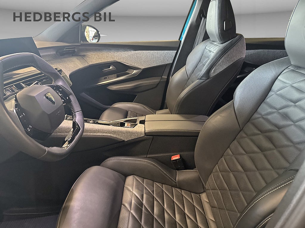 Peugeot E-3008 GT ULTIMATE 214HK thumbnail