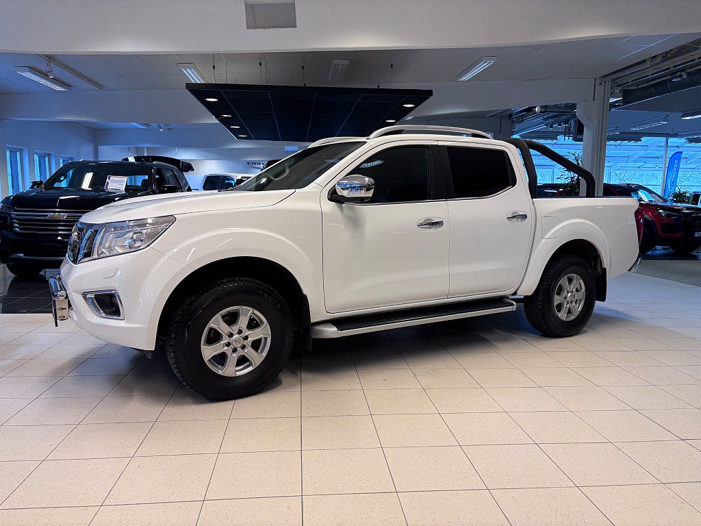 Nissan Navara Double Cab 2.3 dCi 4WD Aut 190hk Värmare Moms