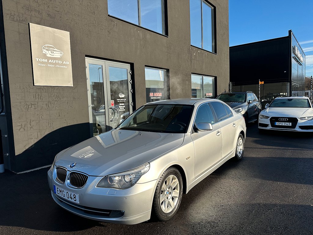 BMW 523 i Sedan NAVI AUX DVD 