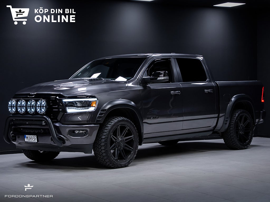 Dodge RAM 1500 1500 Crew Cab 5,7 V8 LARAMIE NIGHT PANO DIRT LEASEBAR 