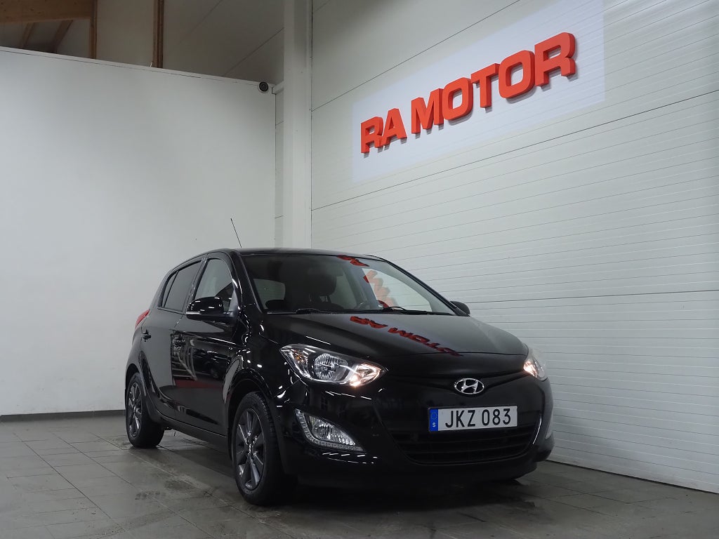 Hyundai i20 1.2 84hk Select Go! Edition Dragkrok Motorvärmare 2015