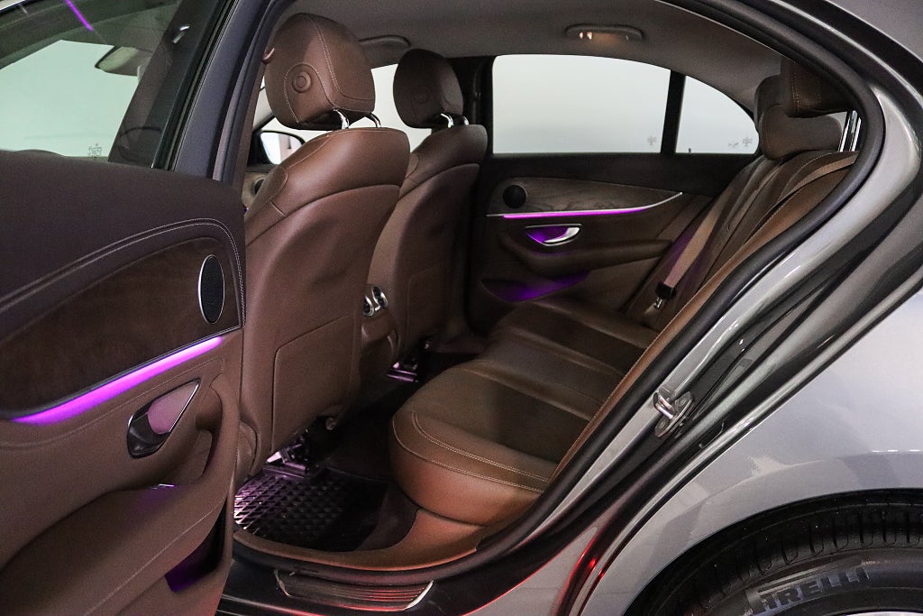 Mercedes-Benz E 220 d 4MATIC Exclusive Navi 360Kam Distronic