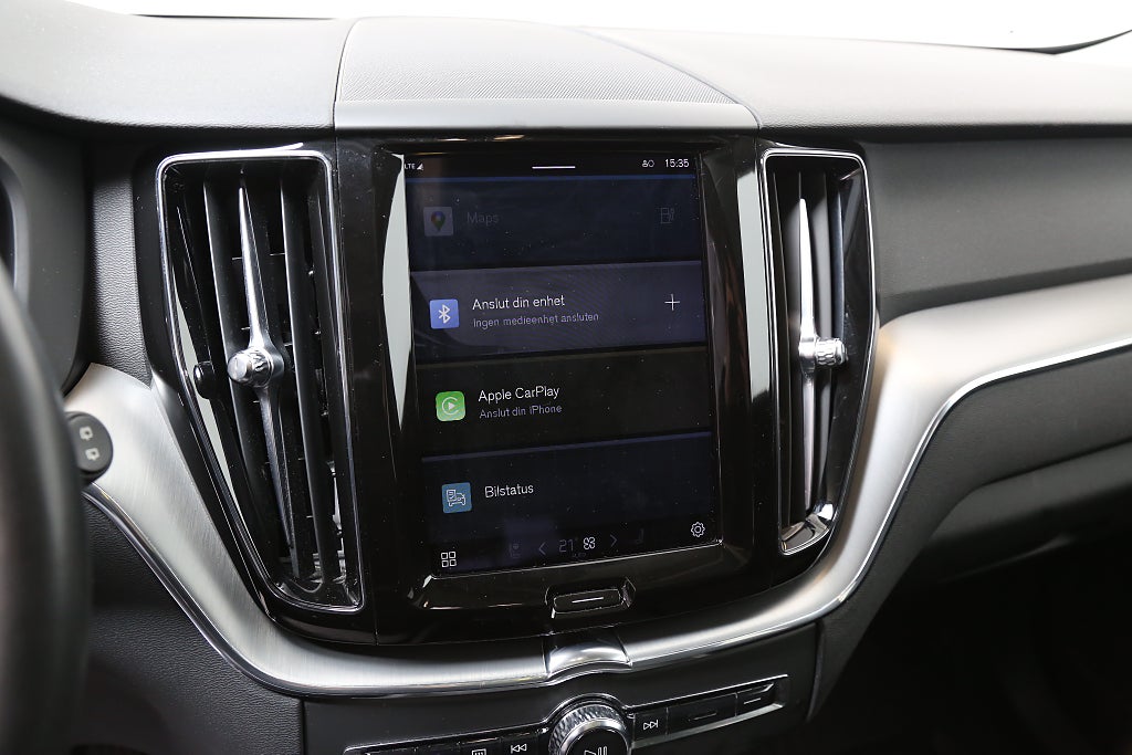 Volvo XC60 Recharge T6 350hk AWD Core Edition Drag Pano Leasbar 2023