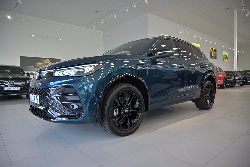 Volkswagen Tiguan eHybrid R-Line SWE- *SE UTRUSTNING!*