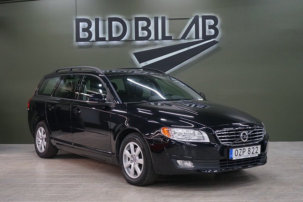 Volvo V70 T4 Powershift LÅGAMIL/KAMBYTT/M-VÄRM/1ÅRGARANTI 