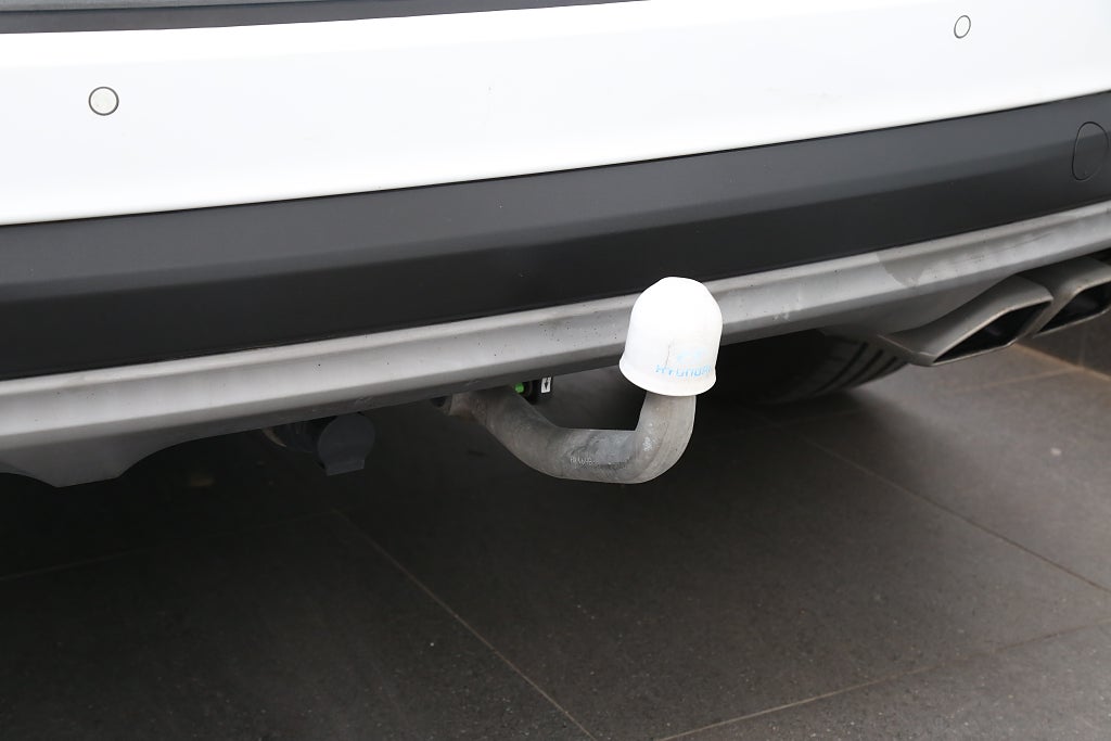 Hyundai Tucson 2,0 CRDi 185hk Premium 4WD Aut Pano Skinn 360° Dragkrok 2019