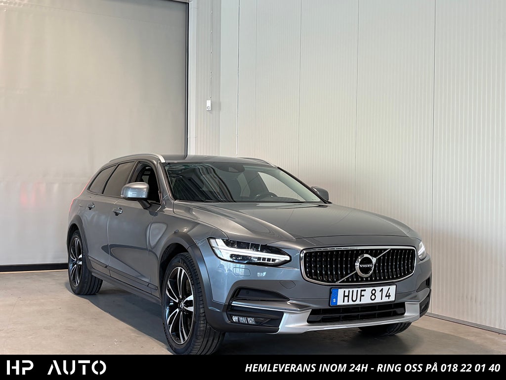 Volvo V90 Cross Country D4 AWD Inscription Pro Dragkrok Navi Skinn VOC Moms