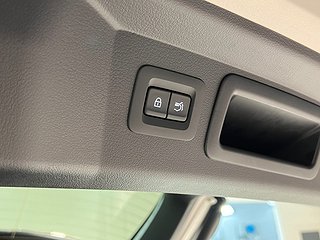SUV Mazda CX-60 20 av 20