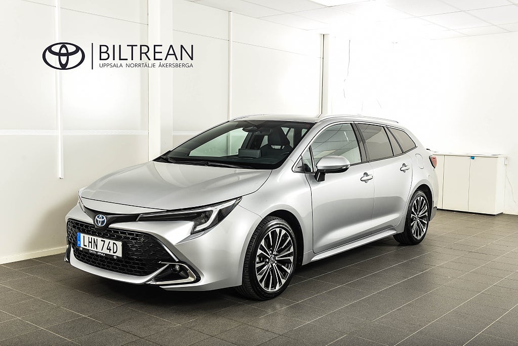 Toyota Corolla Kombi 1.8 Elhybrid Style M-värmare