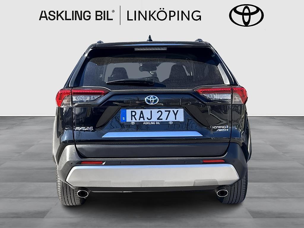 Toyota RAV4 2023 - miniatyr 5
