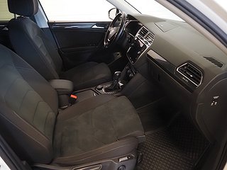 SUV Volkswagen Tiguan 10 av 22