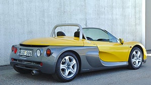 Renault Sport Spider är en av de mest spektakulära sportbilsmodellerna som den franska biltillverkaren har skapat. Foto: Bilweb auctions 