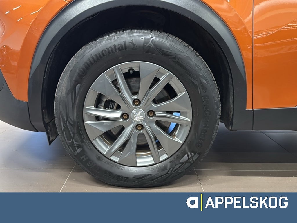 Peugeot E-2008 ACTIVE 50 kWh |RÄNTA 3,99%|V-HJUL INGÅR| thumbnail