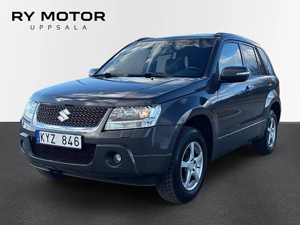 Suzuki Grand Vitara 5-dörrar 2.4 4WD 168hk Taklucka Skinn Xenon SE SPEC