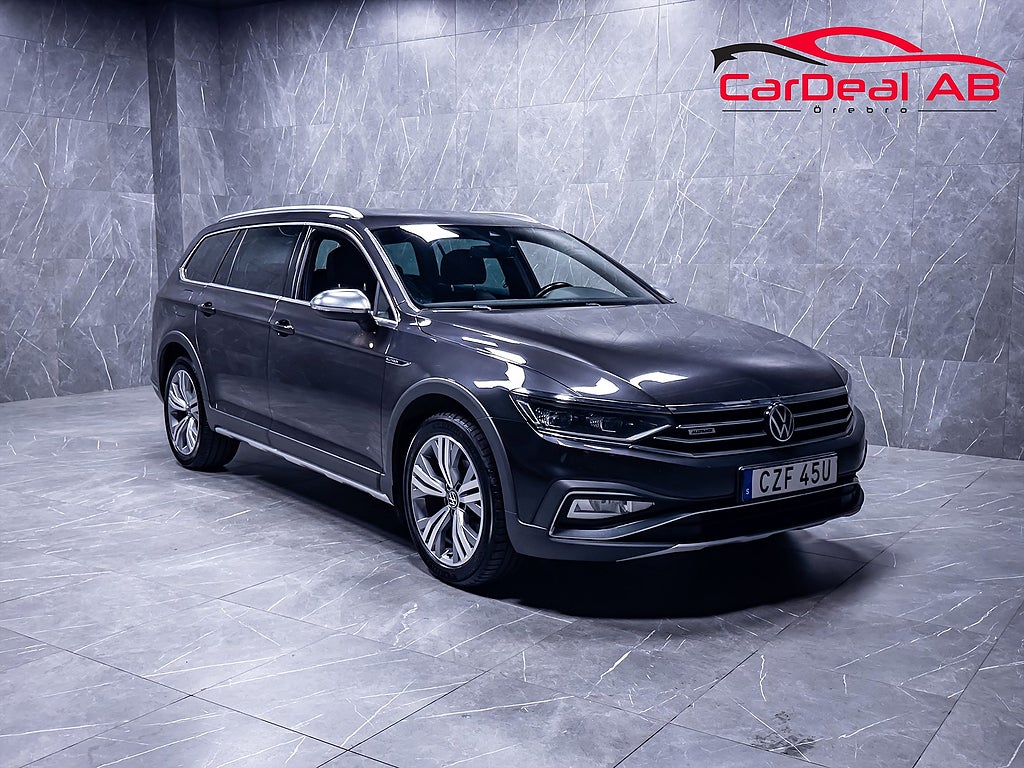 Volkswagen Passat Alltrack 2.0 TDI 4M Cockpit Värmare Kamera CarPlay Nav Drag MOMS