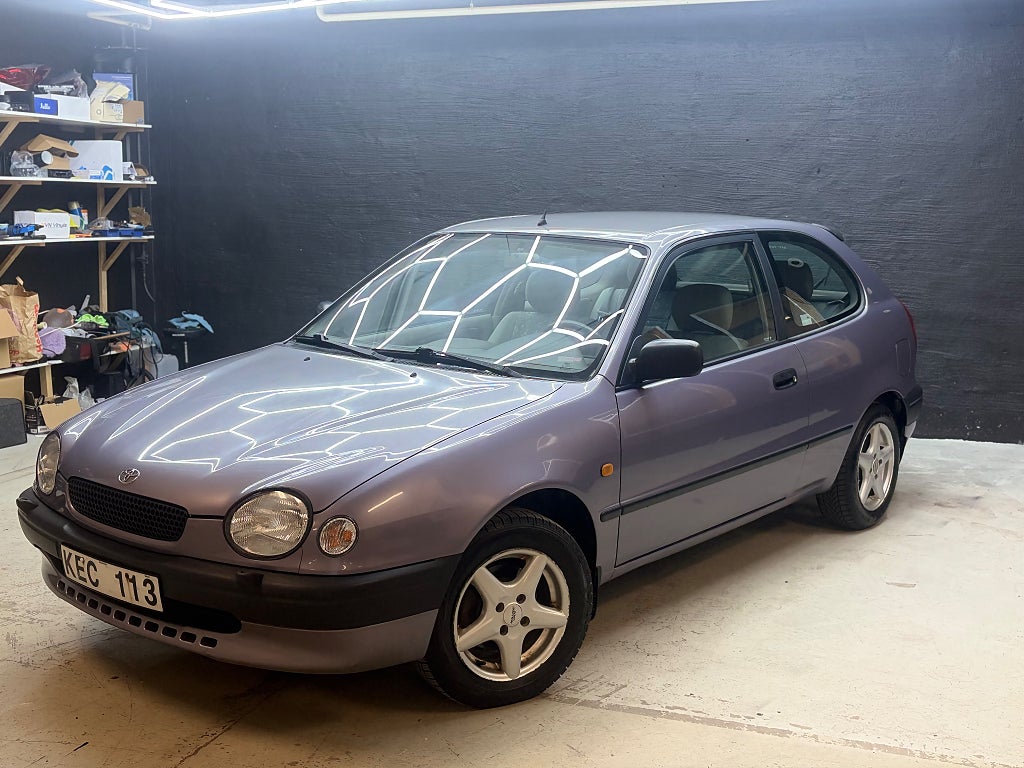 Toyota Corolla 3-dörrars Halvkombi 1.3 *lågmil* Toppskick*