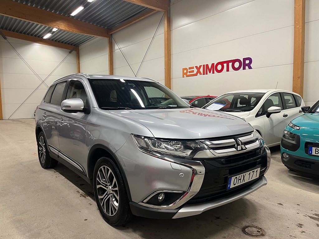 Mitsubishi Outlander 2.0 MIVEC CVT Comfort  Ny Besiktad 