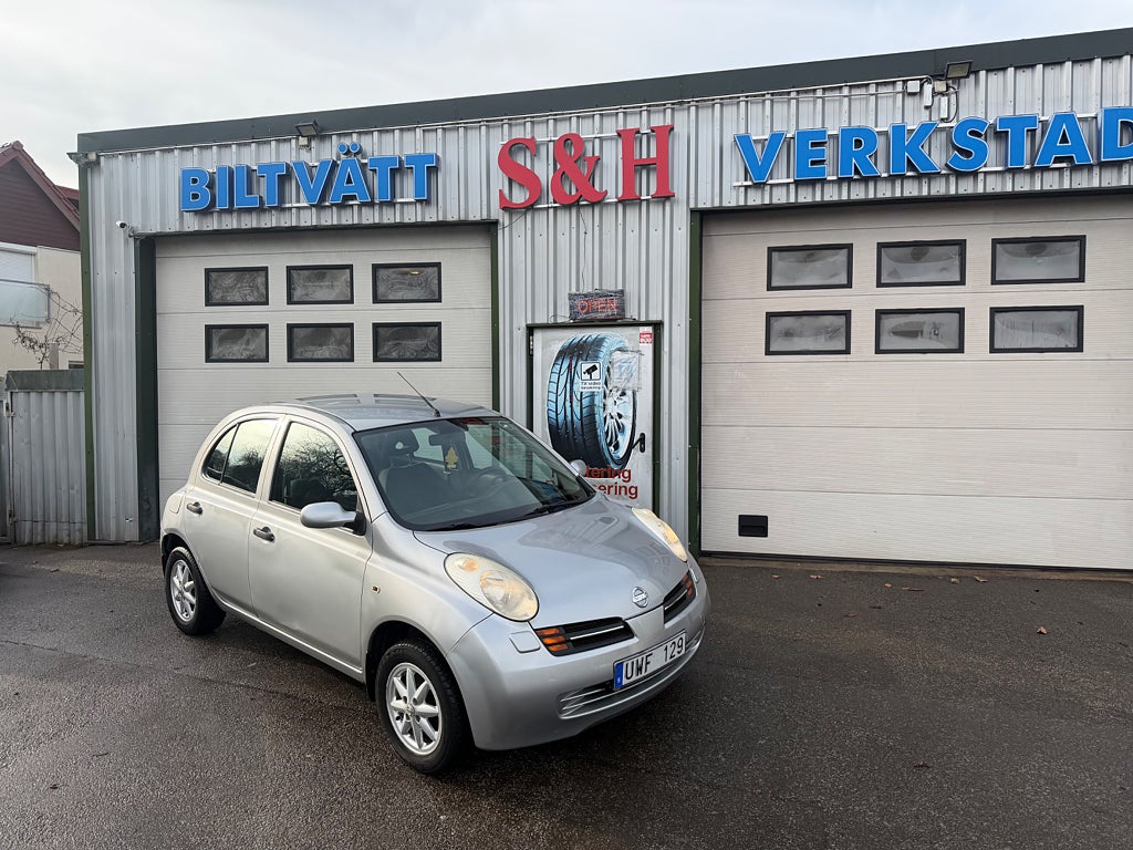 Nissan Micra 5-dörrar 1.2 Euro 4,Ny besiktad ,Kamkedja 